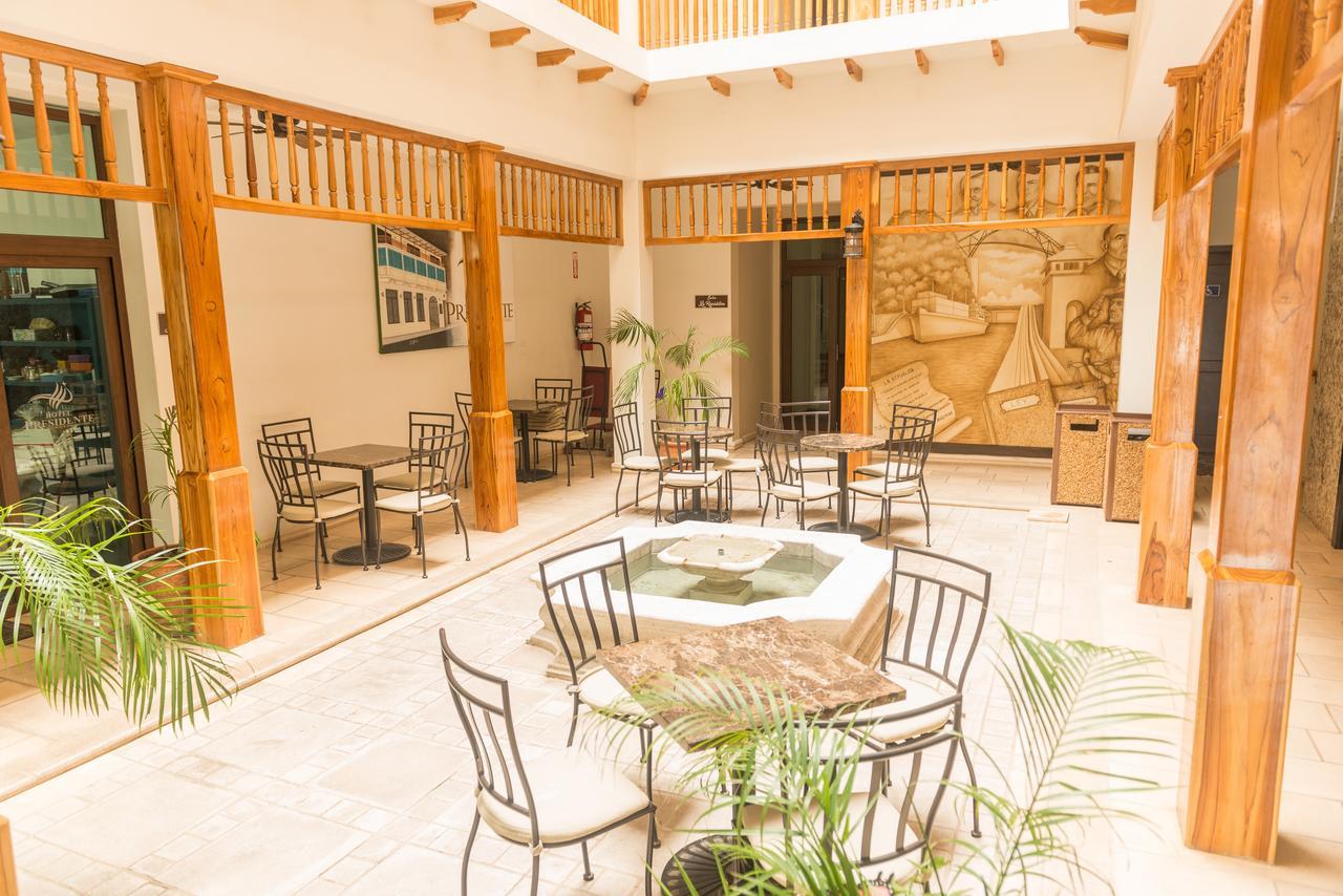 Hotel Presidente Лас-Таблас Екстер'єр фото